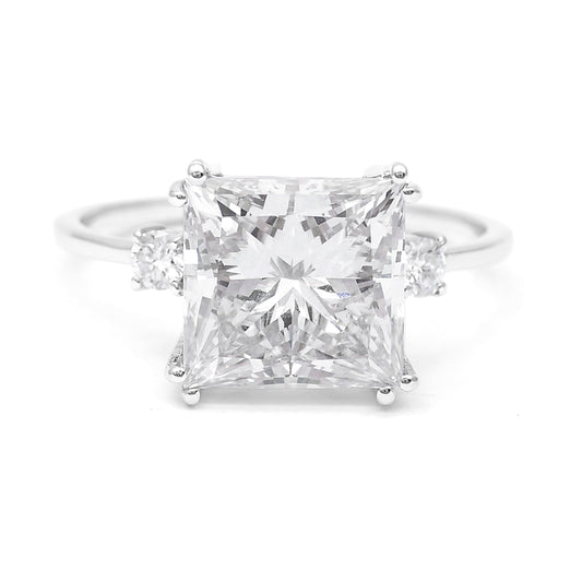 4.46 Carats Lab Grown Diamond 14K Gold Ring