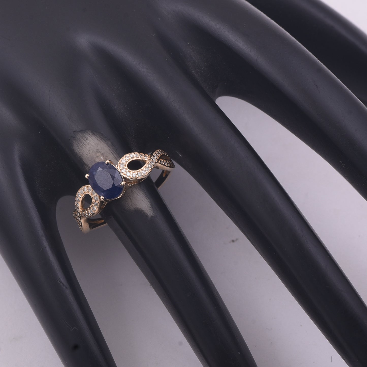 1.51 Ct Oval Mixed Cut Natural Sapphire 14K Gold Ring