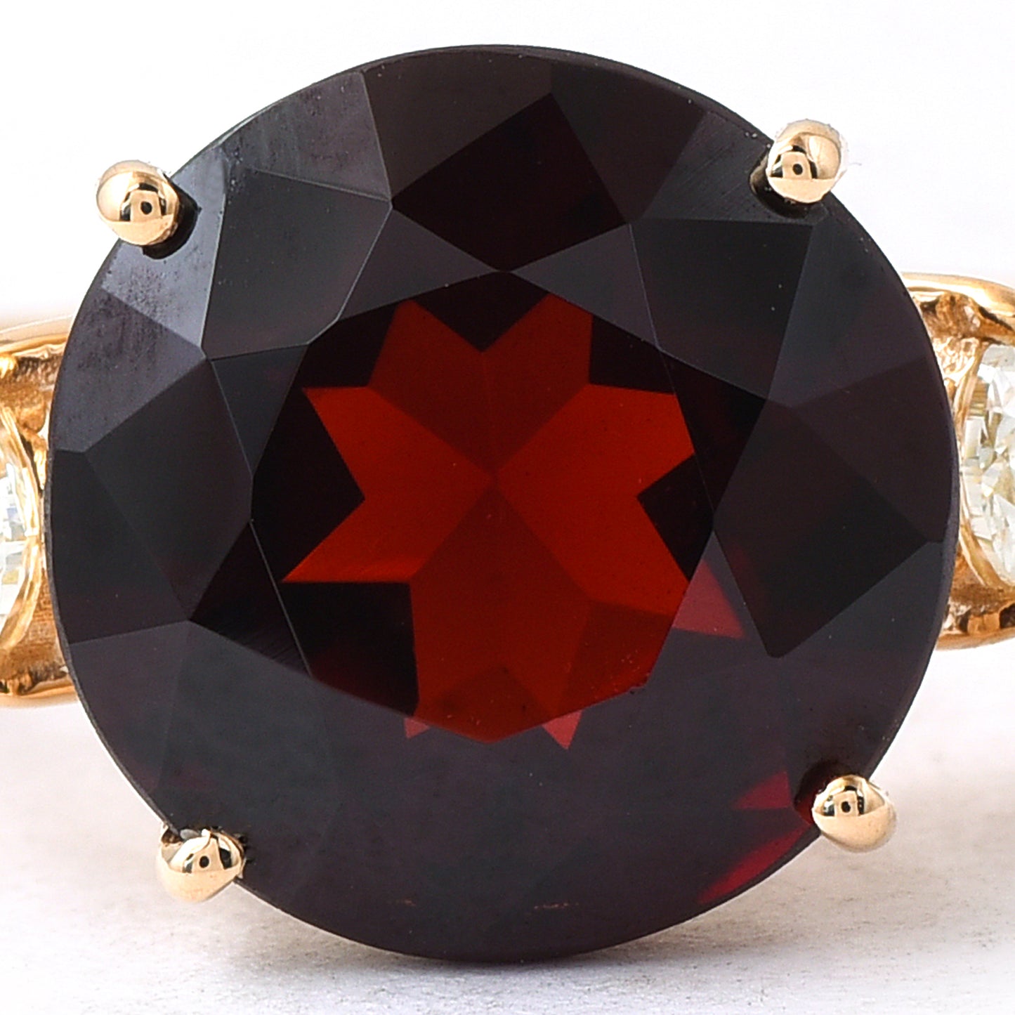 1.67 Ct Round Mixed Cut Natural Garnet 14K Gold Ring