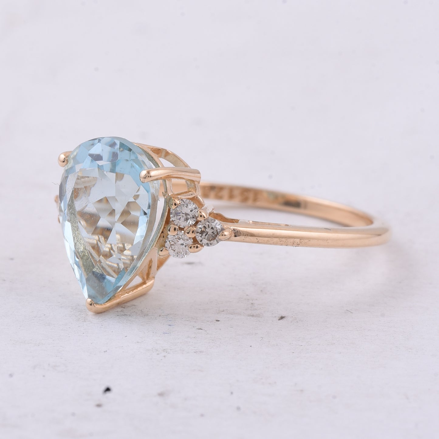 2.80 Ct Pear Natural Aquamarine 14K Gold Ring