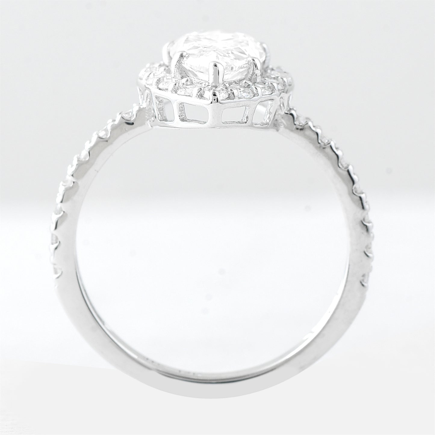 2.15 Carats Lab Grown Diamond 14K Gold Ring
