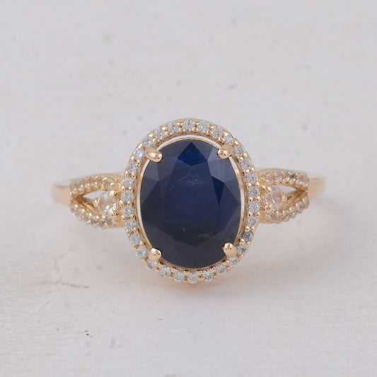 4.10 Ct Oval Blue Sapphire 9K Gold Ring