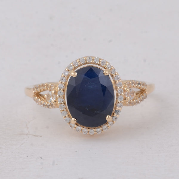 4.10 Ct Oval Blue Sapphire 9K Gold Ring