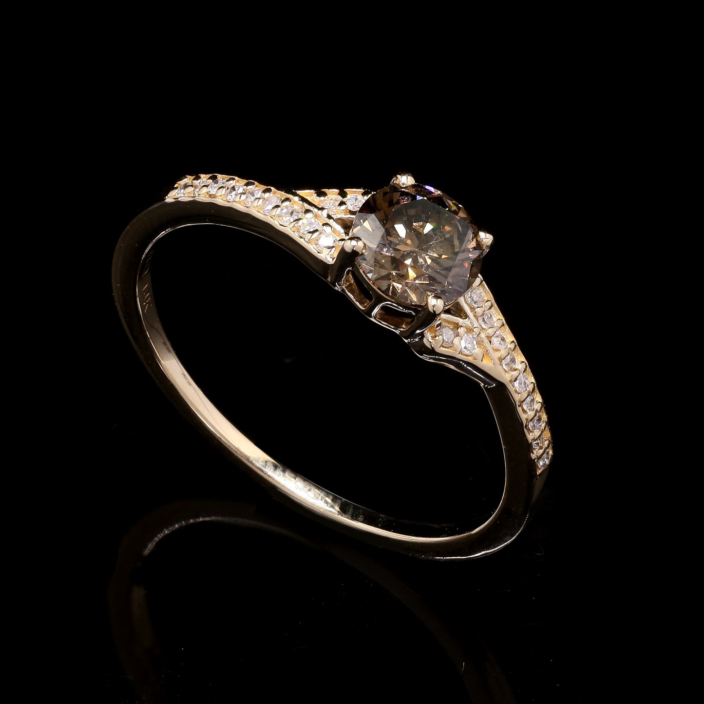 0.67 Ct Round Red Diamond 14K Gold Ring