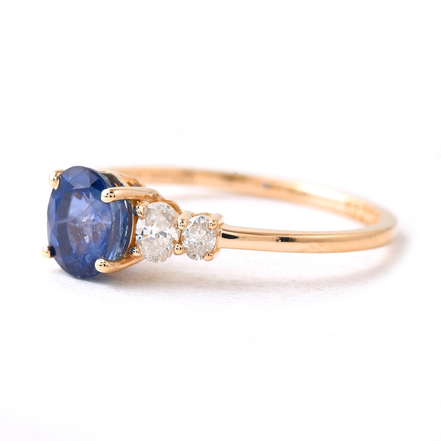 1.53 Ct Oval Sapphire 14K Gold Ring