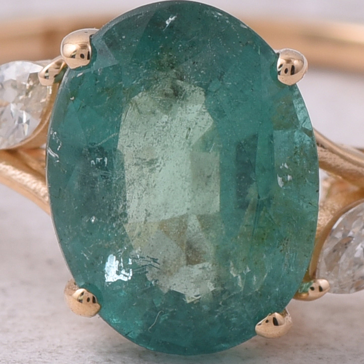 2.07 Ct Oval Natural Emerald 14K Gold Ring