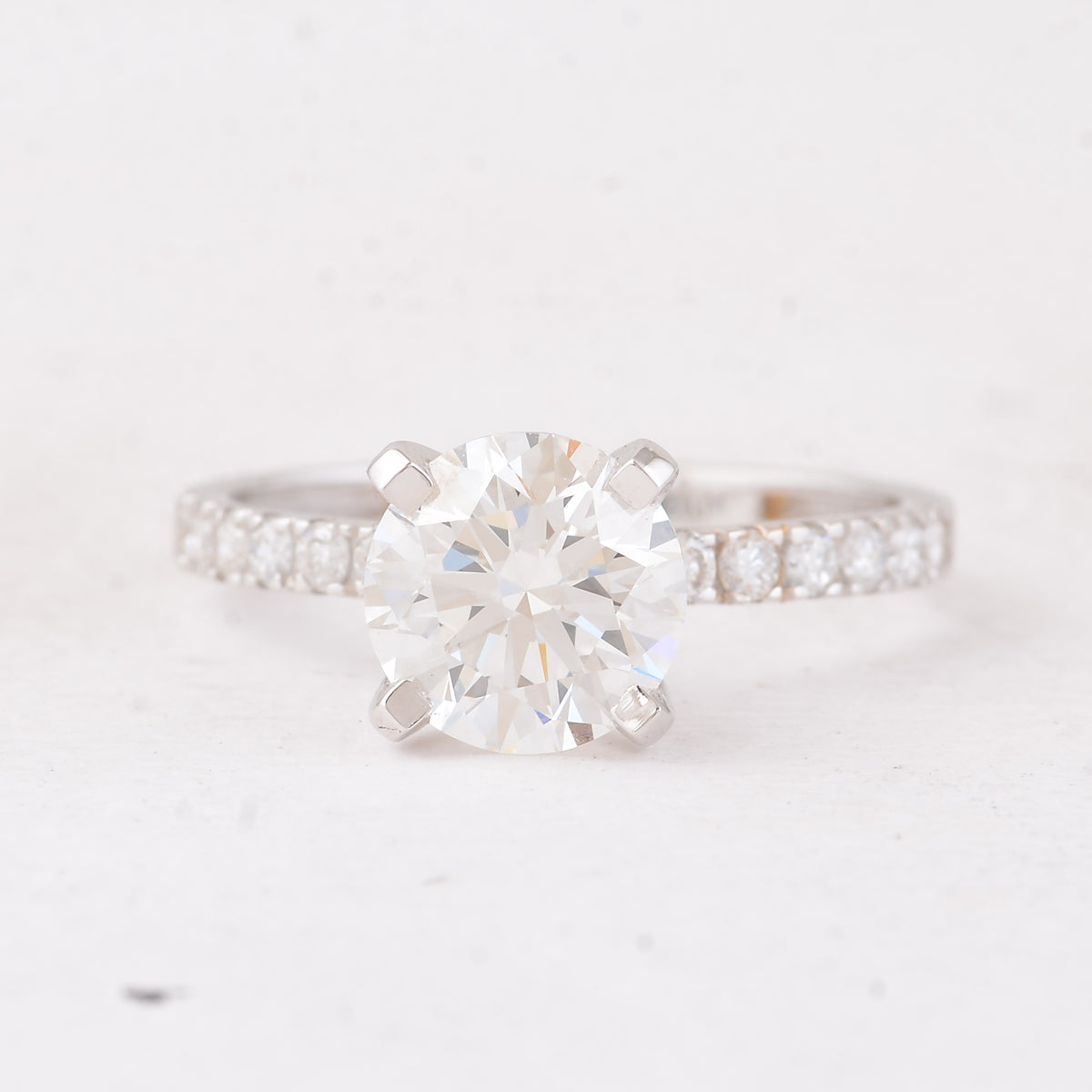 2.34 Carats Lab Grown Diamond 14K Gold Ring