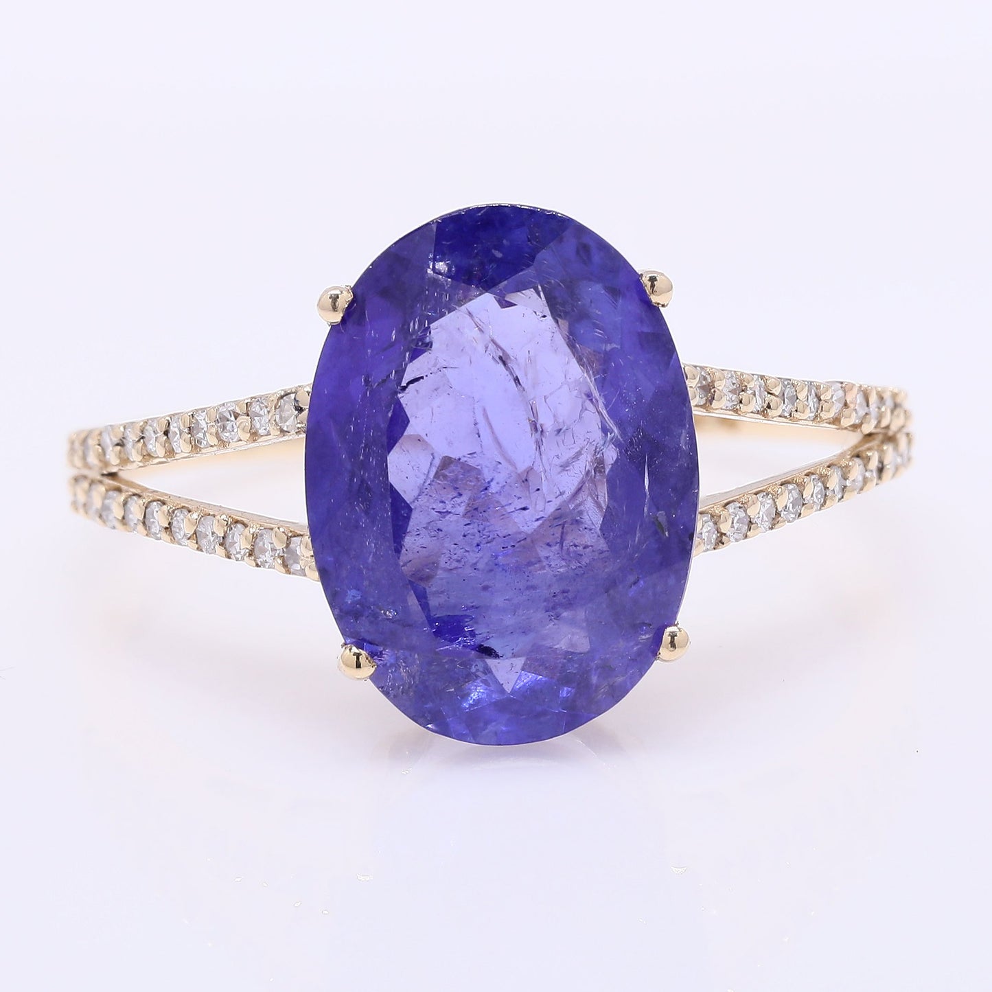 4.25 Ct Oval Mixed Cut Natural Tanzanite 14K Gold Ring