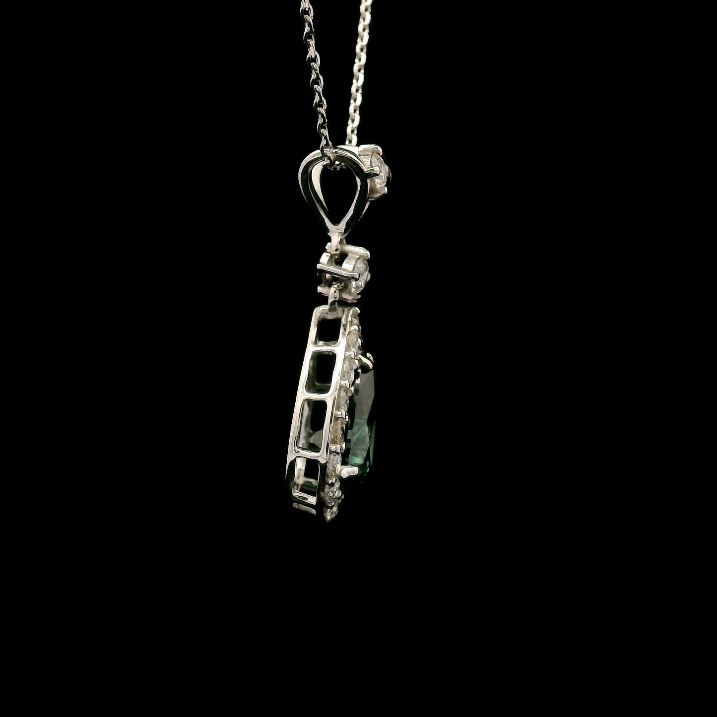 2.09 Carats Green Lab Grown Diamond 14K Gold Pendant