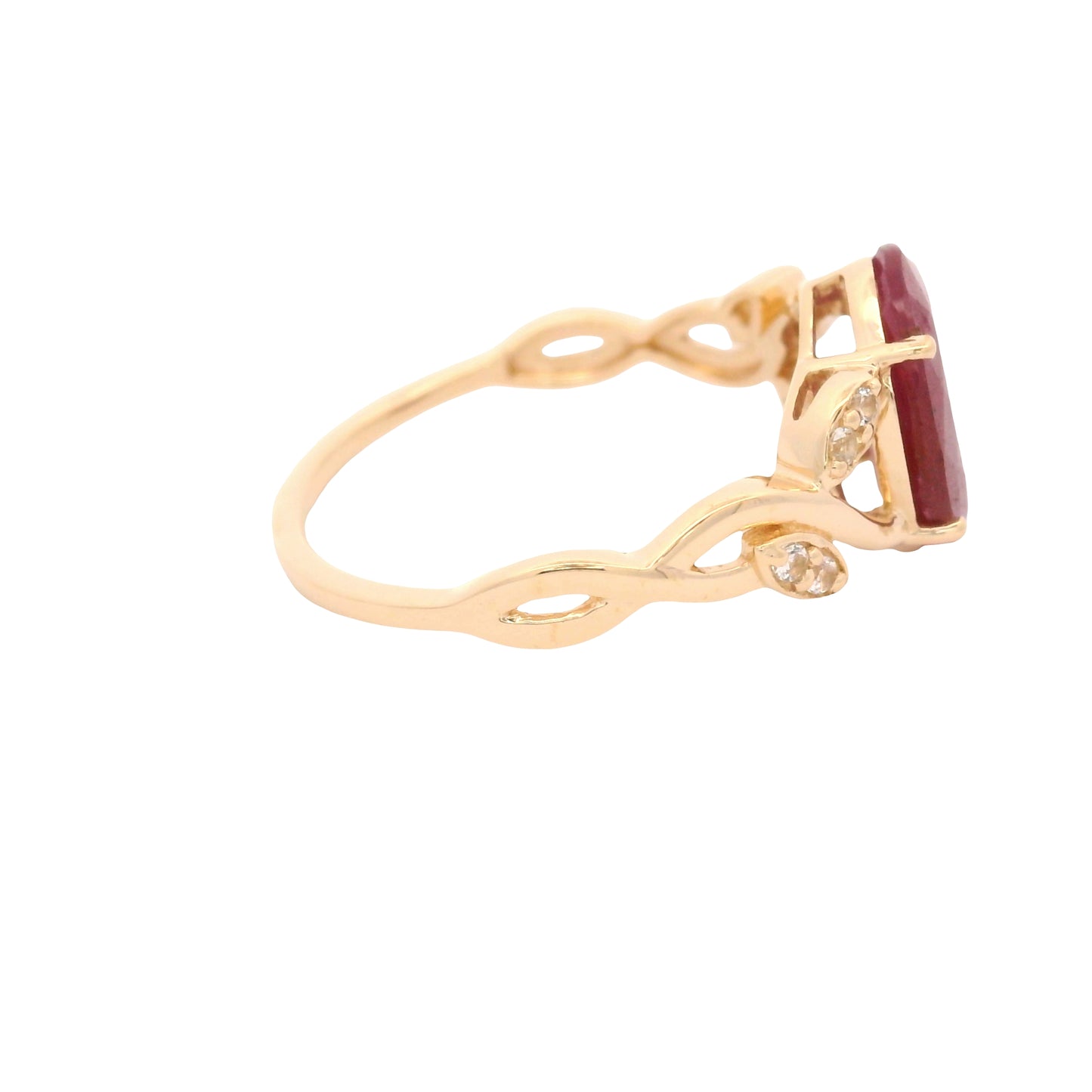 2.86 Ct Oval Ruby 14K Gold Ring