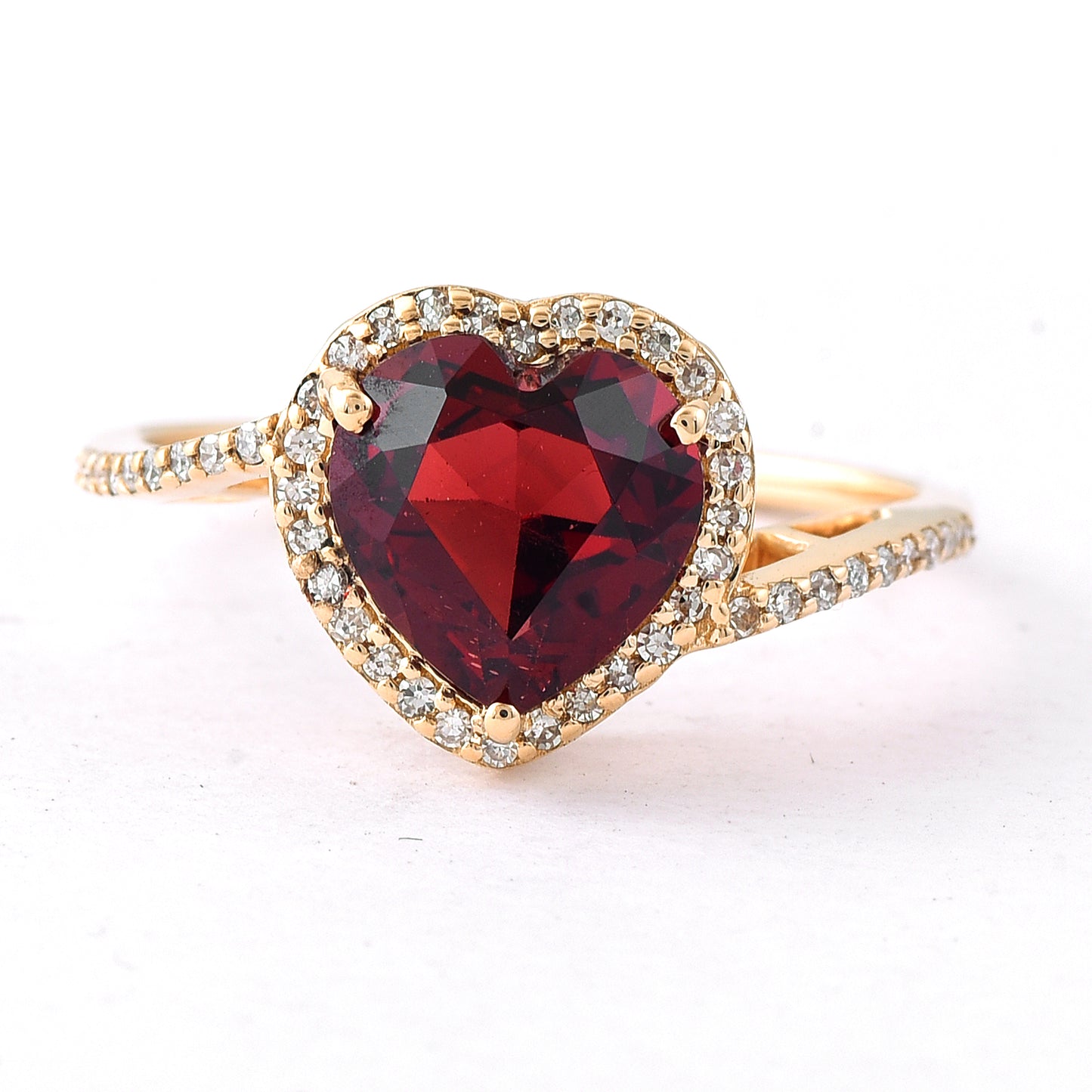 2.46 Ct Heart Mixed Cut Natural Garnet 14K Gold Ring