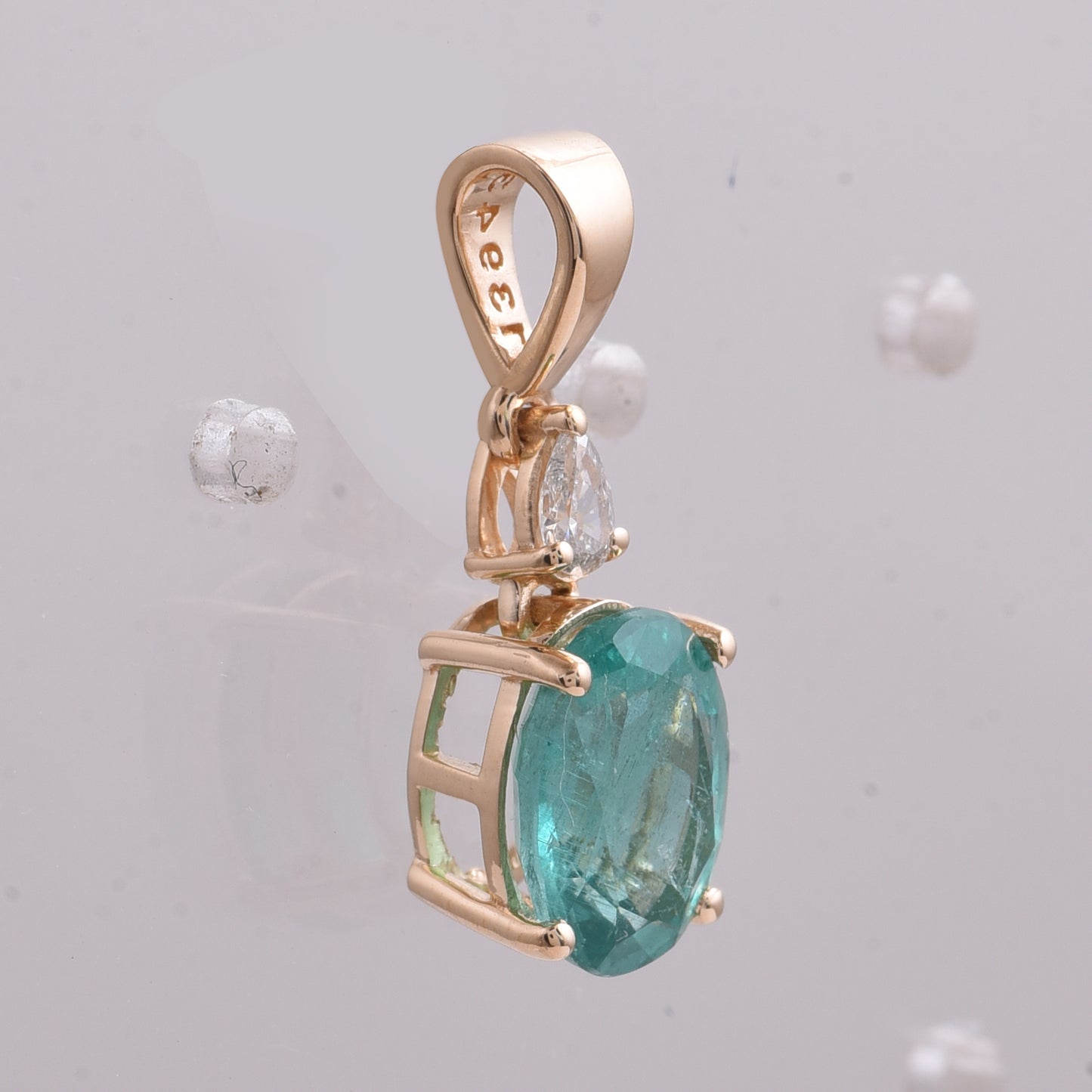 2.56 Ct Oval Emerald 14K Gold Pendant