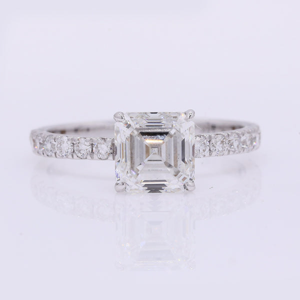 2.40 Carats Lab Grown Diamond 14K Gold Ring