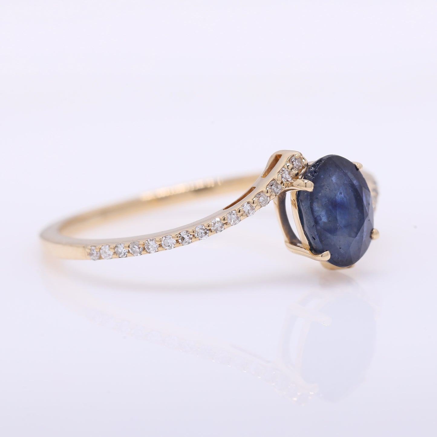 1.24 Ct Oval Mixed Cut Natural Sapphire 14K Gold Ring