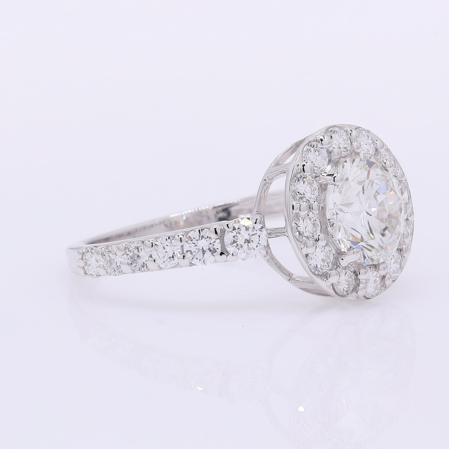 1.97 Carats Lab Grown Diamond 14K Gold Ring