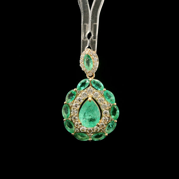 1.67 Ct Pear Emerald 14K Gold Pendant