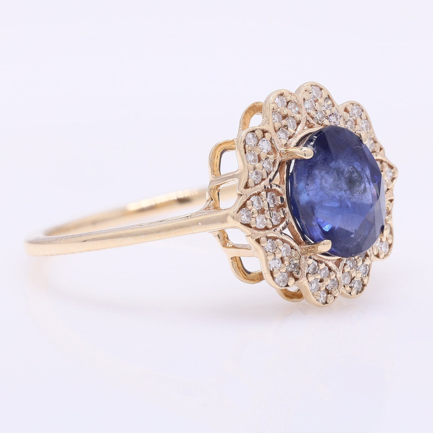 2.35 Ct Oval Mixed Cut Natural Sapphire 14K Gold Ring