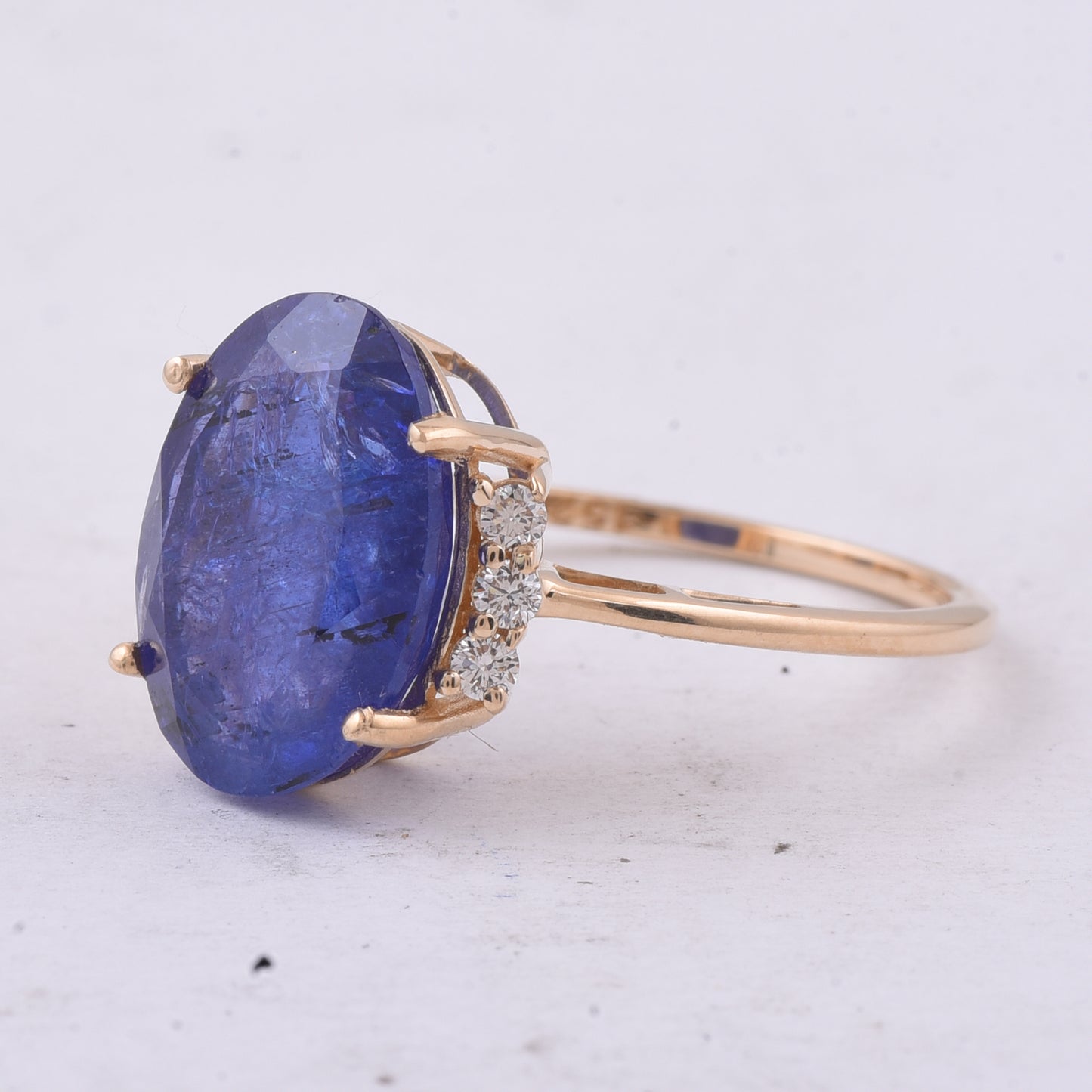 5.97 Ct Oval Natural Tanzanite 14K Gold Ring