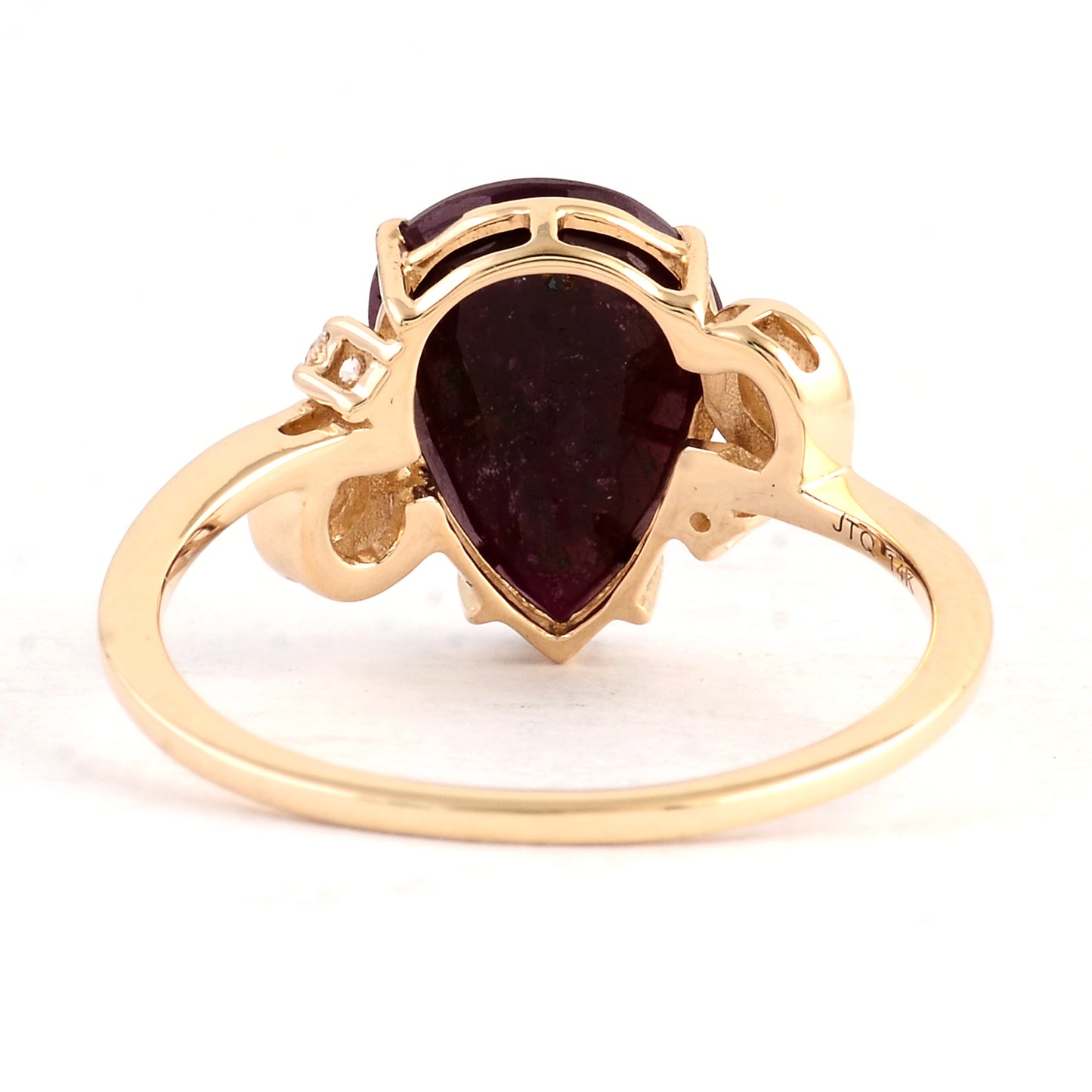 2.90 Ct Pear Ruby 14K Gold Ring