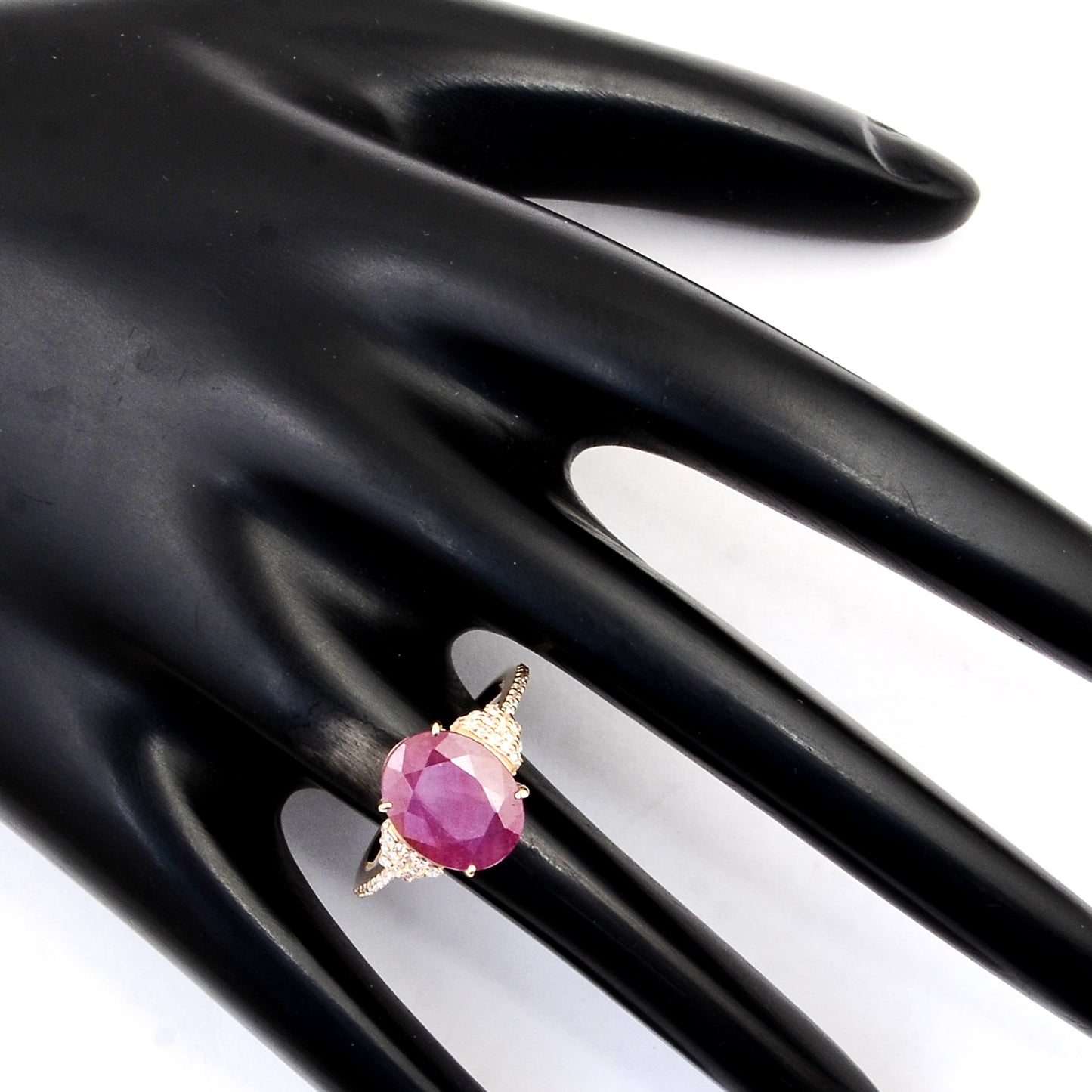 5.21 Ct Natural Codundum Ruby 14K Gold Ring