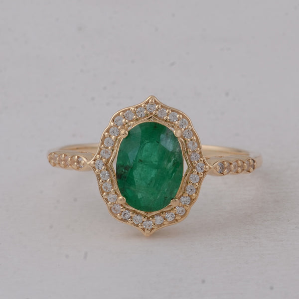 1.29 Ct Oval Emerald 9K Gold Ring