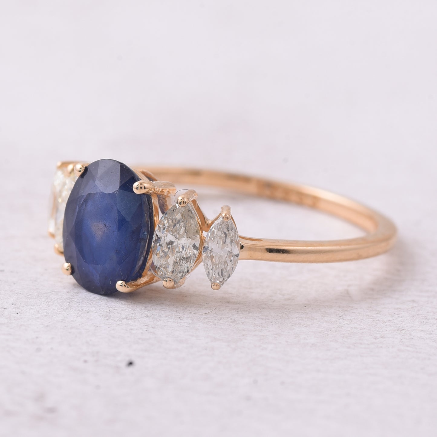 2.06 Ct Oval Natural Sapphire 14K Gold Ring