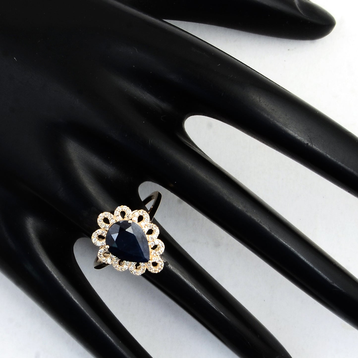 3.38 Ct Pear Mixed Cut Natural Corundum Sapphire 14K Gold Ring