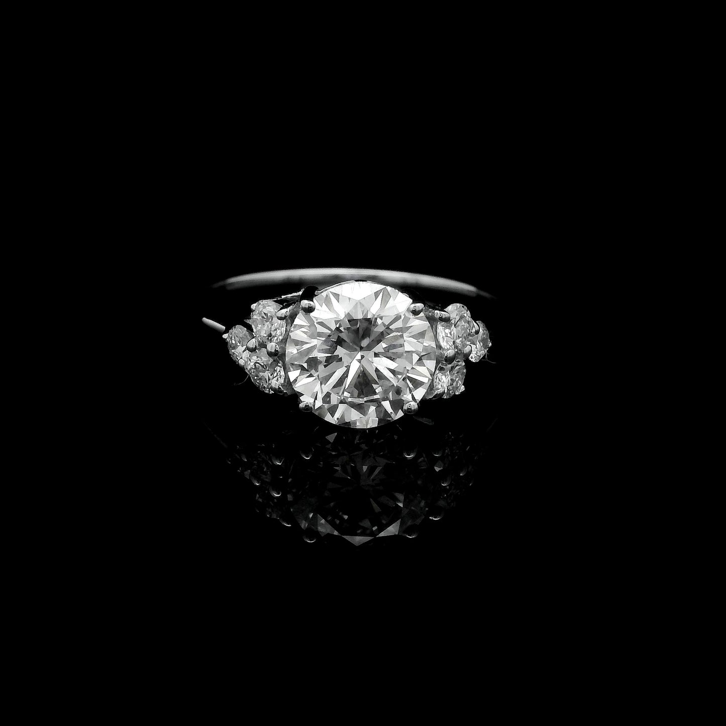 1.90 Ct Round Lab Grown Diamond 14K Gold Ring
