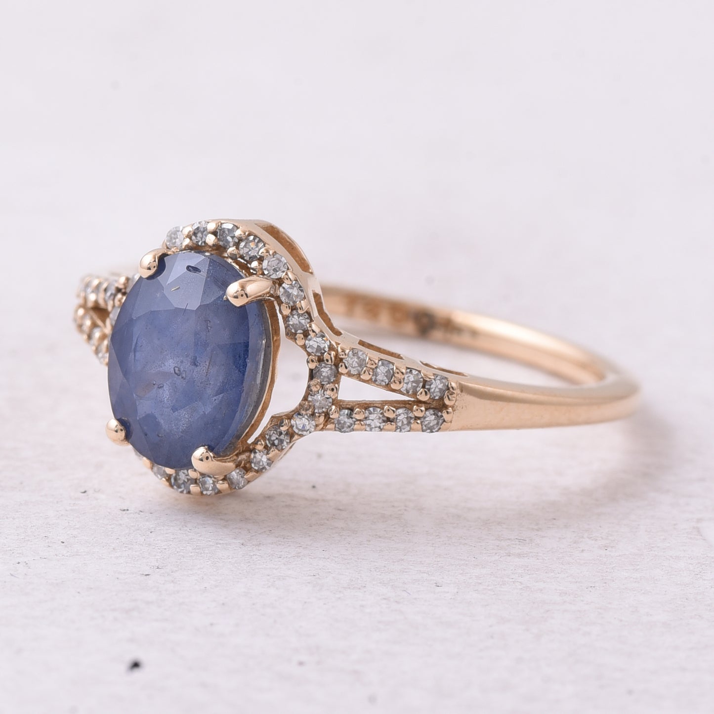 2.03 Ct Oval Mixed Cut Natural Sapphire 14K Gold Ring