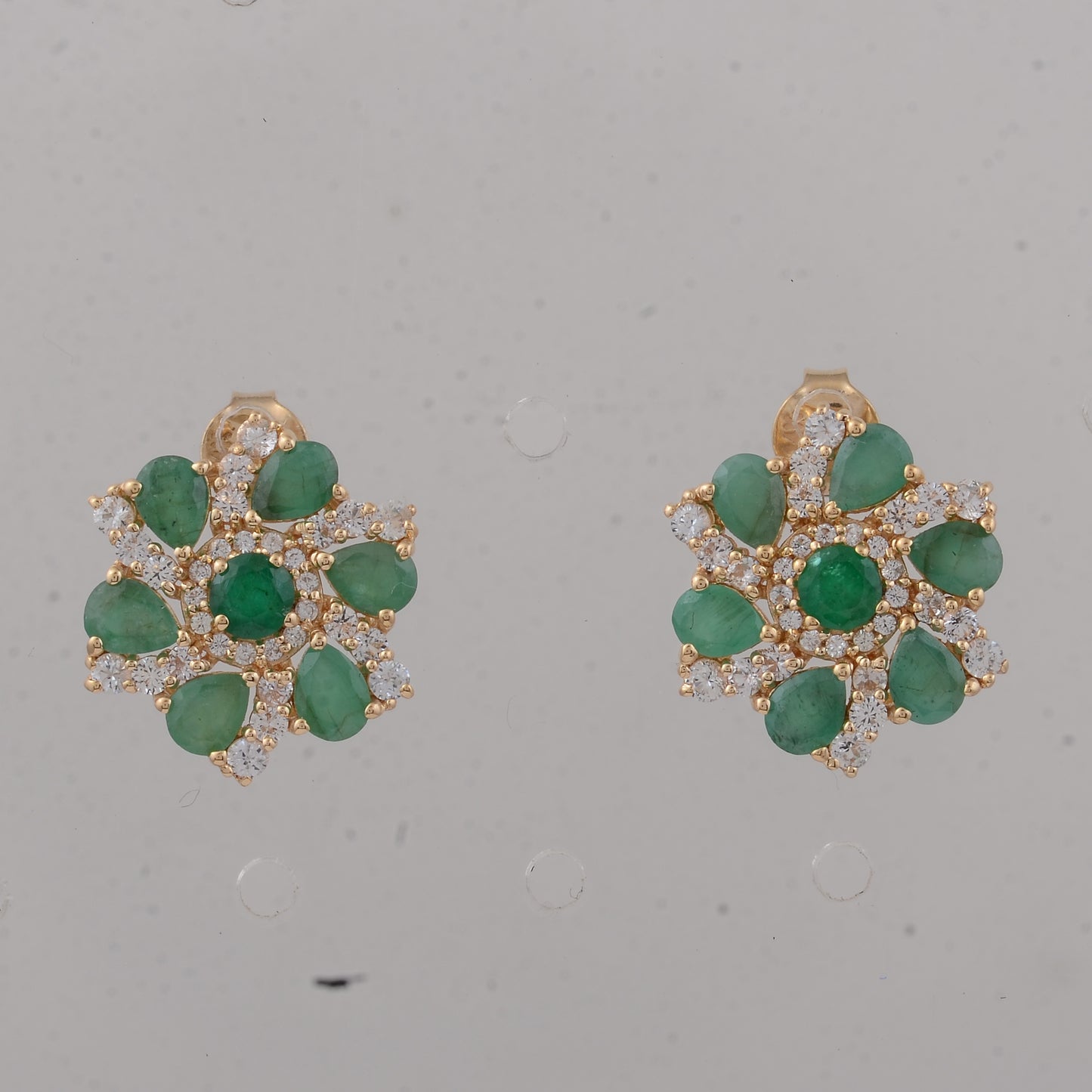 2.71 Ct Round Emerald 14K Gold Earrings