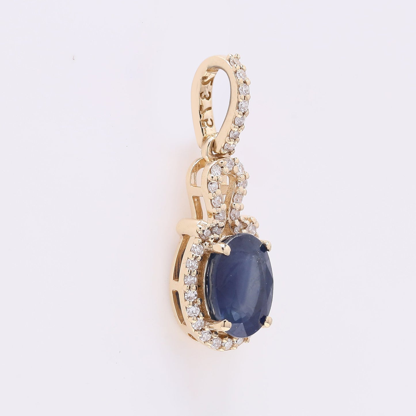 1.35 Ct Oval Mixed Cut Natural Sapphire 14K Gold Pendant