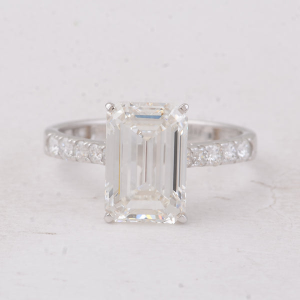 4.34 Carats Lab Grown Diamond 14K Gold Ring