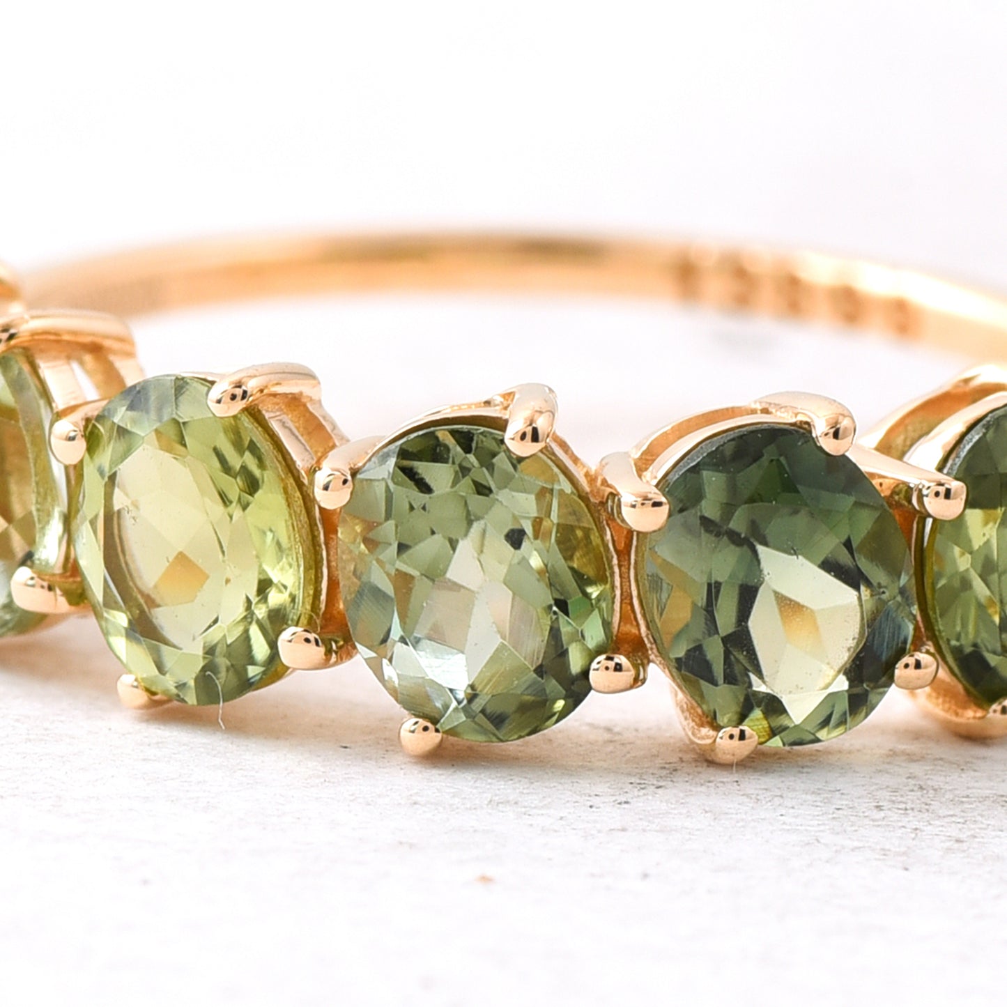 2.73 Ct Oval Mixed Cut Natural Green Tourmaline 14K Gold Ring