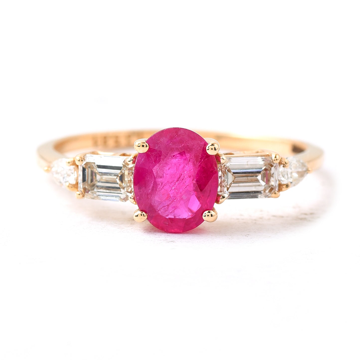 1.52 Ct Oval Mixed Cut Natural Ruby 14K Gold Ring