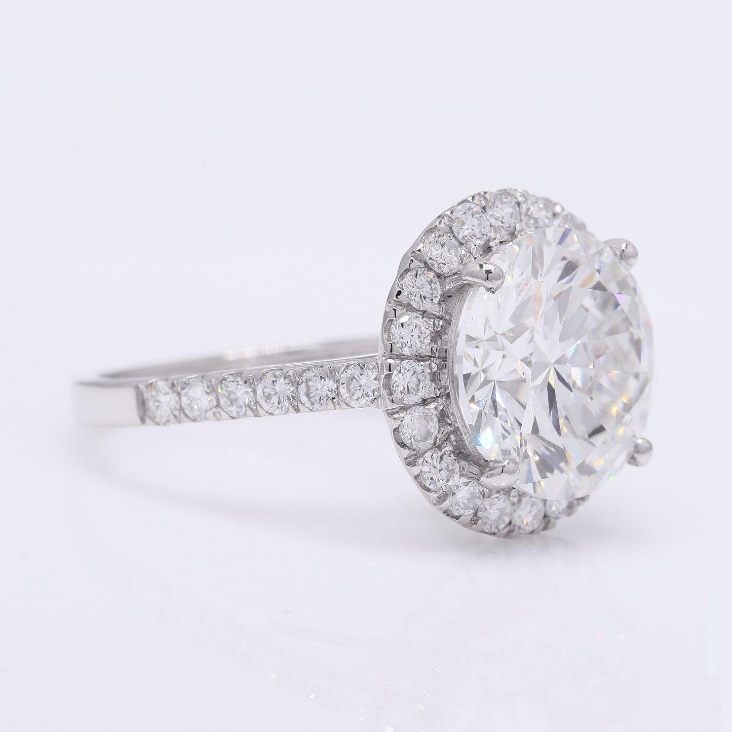 5.59 Ct Round Brilliant Lab Grown Diamond 950 Platinum Ring