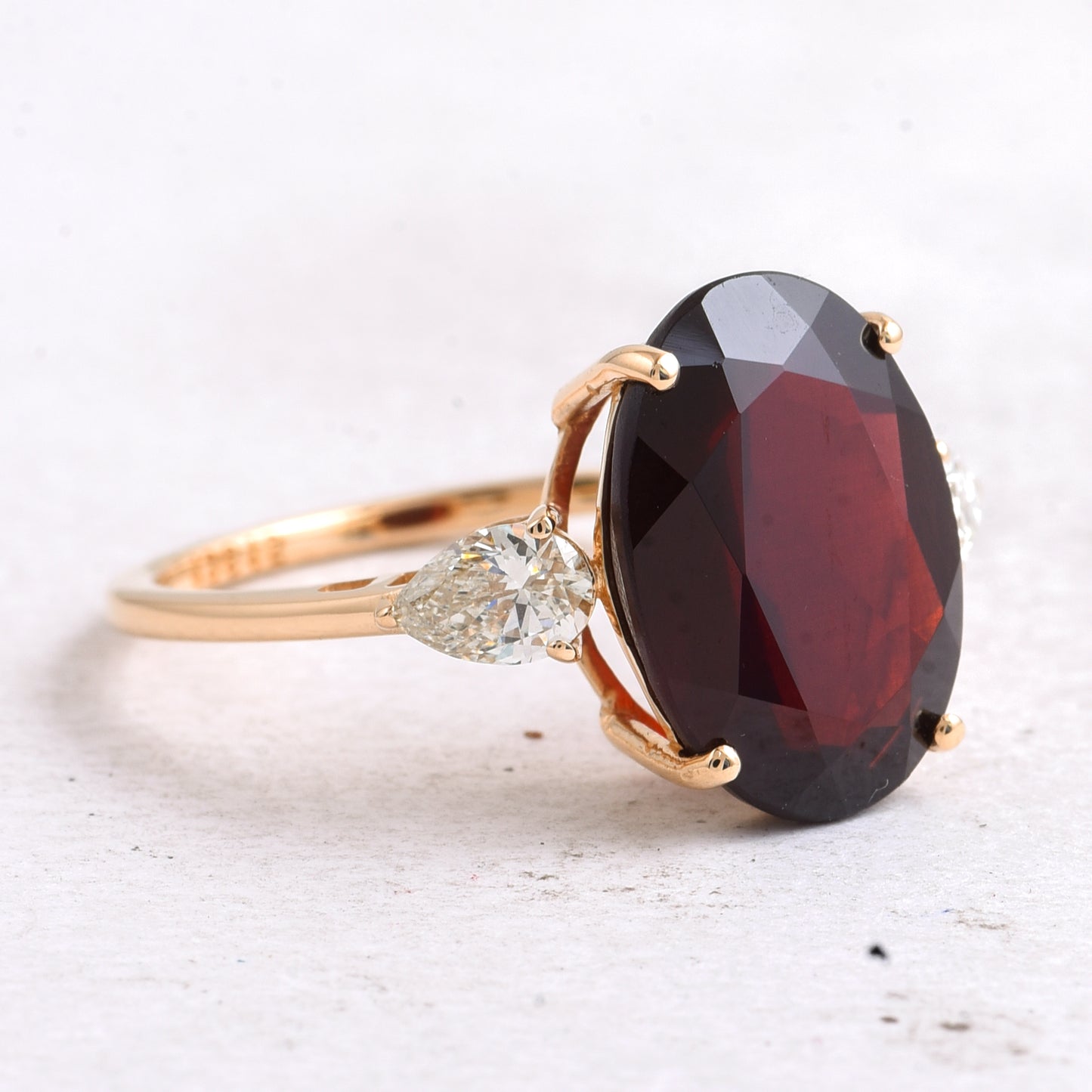 7.01 Ct Oval Garnet 14K Gold Ring