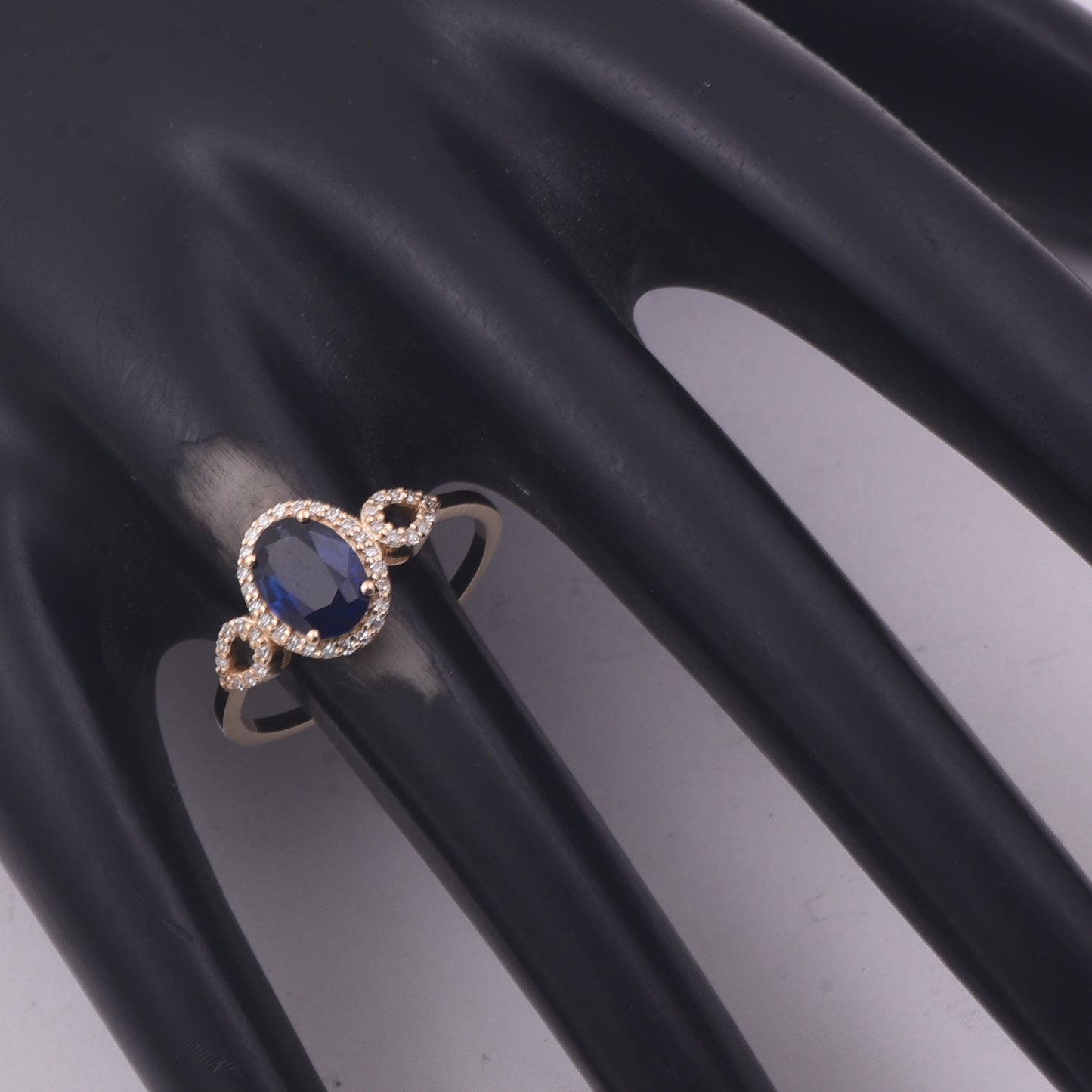 1.42 Ct Oval Mixed Cut Natural Sapphire 14K Gold Ring