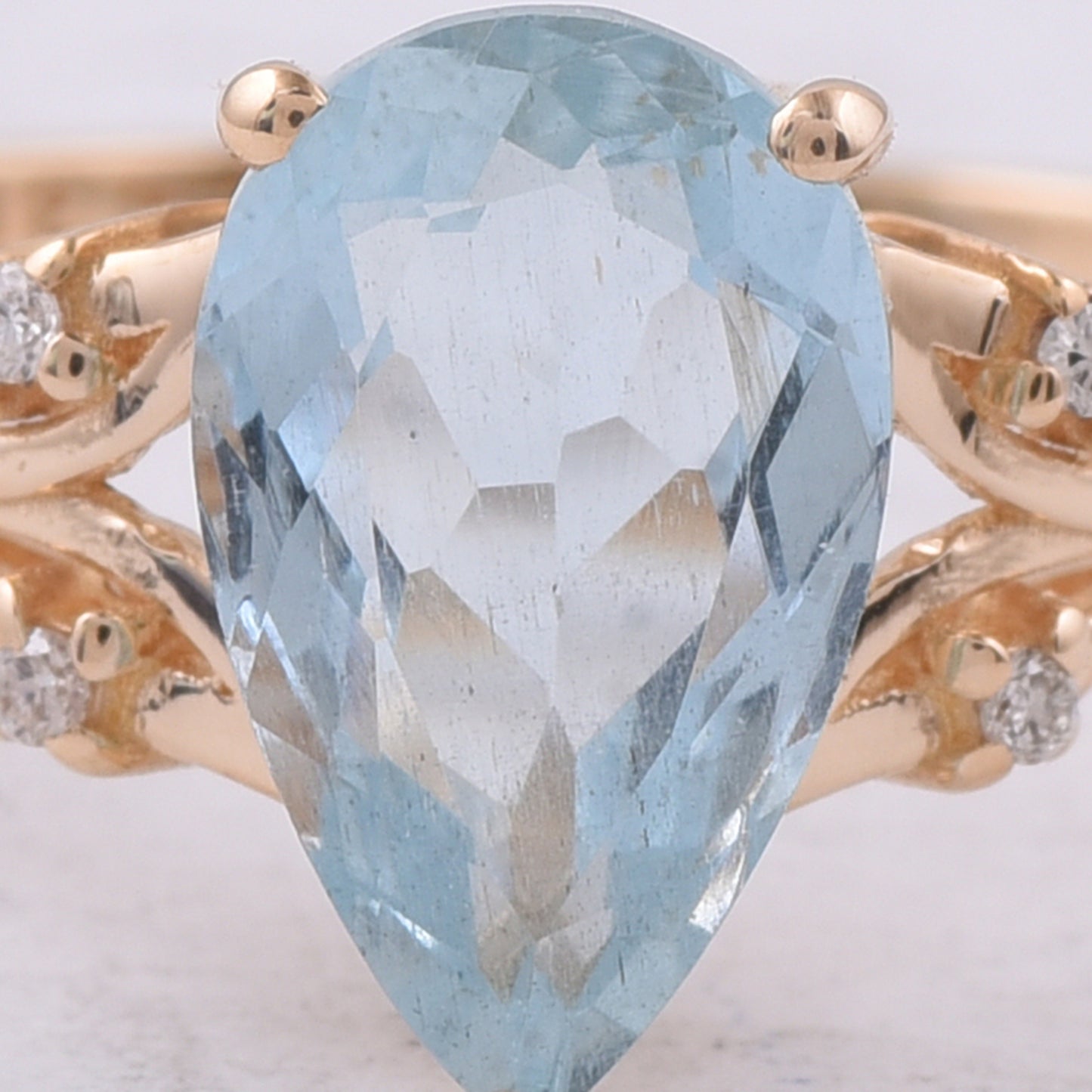 1.61 Ct Pear Natural Aquamarine 14K Gold Ring