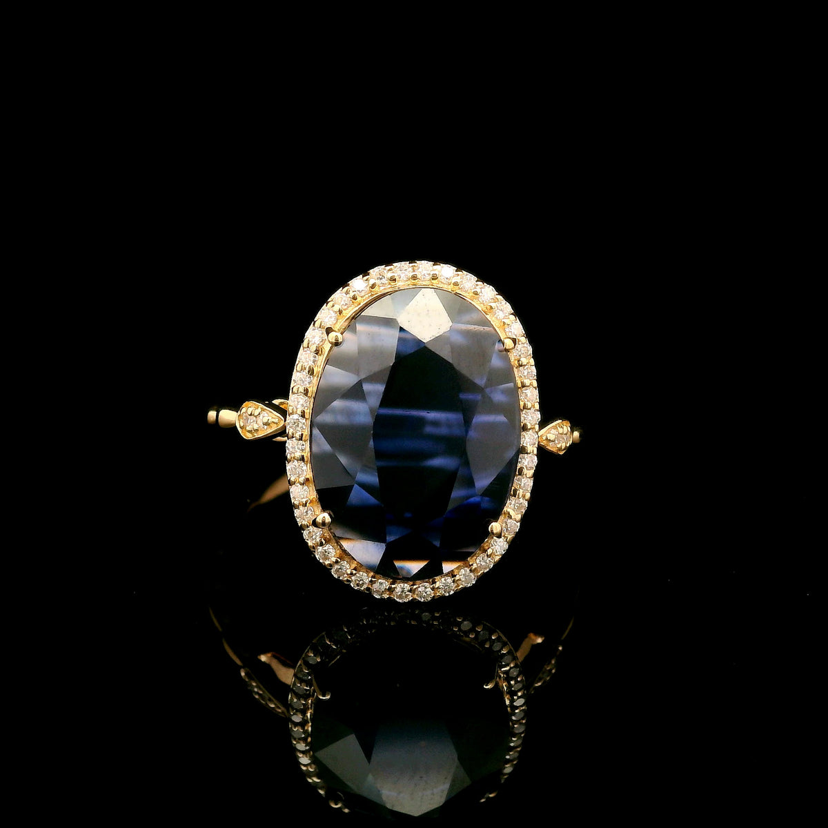 3.77 Ct Oval Mixed Cut Lab Grown Sapphire 14K Gold Ring