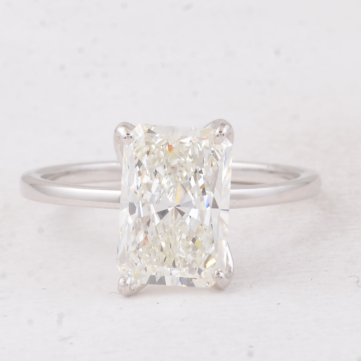 3.00 Carats Lab Grown Diamond 14K Gold Ring