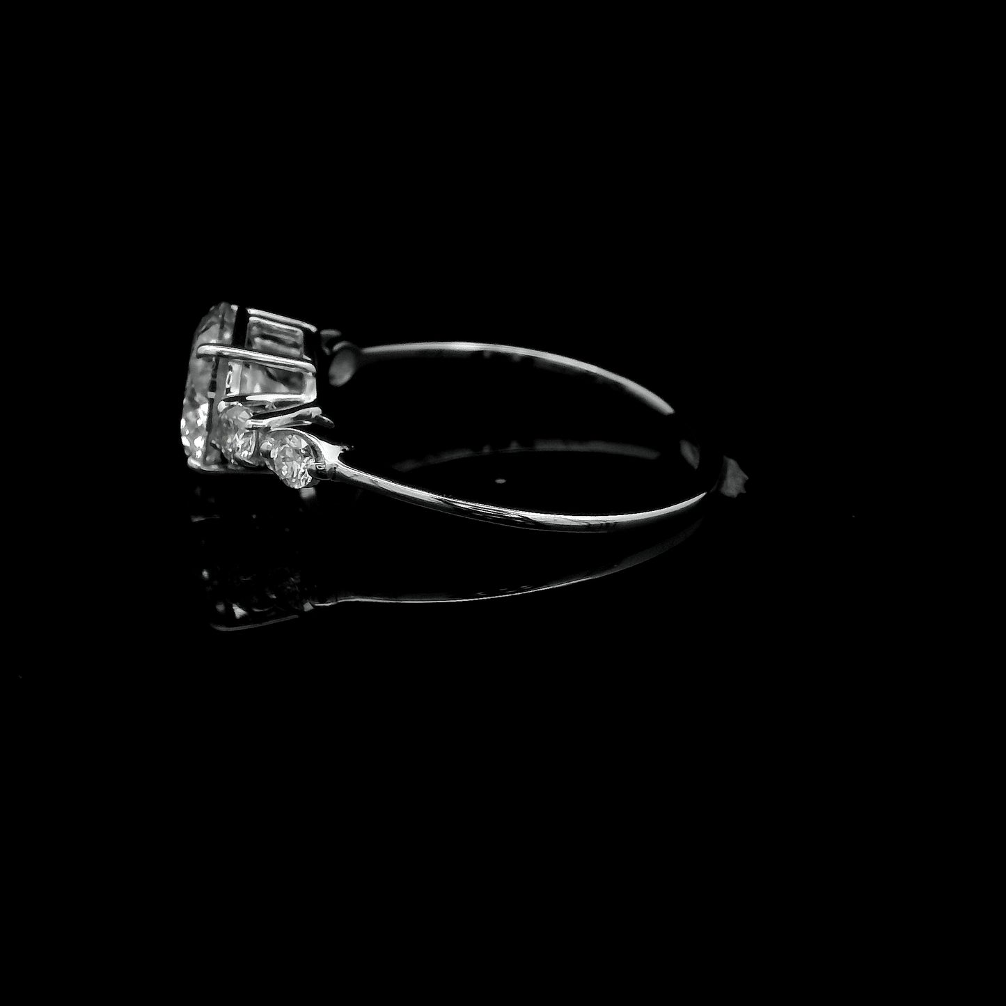 1.80 Ct Round Lab Grown Diamond 14K Gold Ring