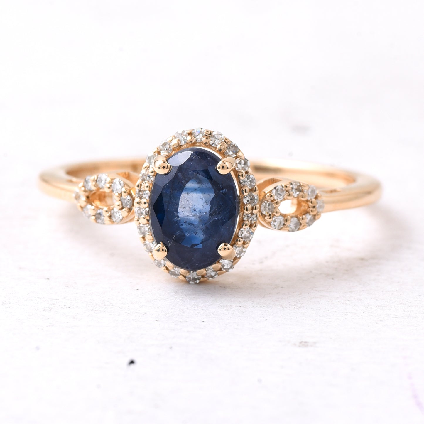 1.39 Ct Oval Mixed Cut Natural Sapphire 14K Gold Ring
