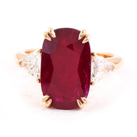 7.22 Ct Oval Cut Natural Corundum Ruby 18K Gold Ring