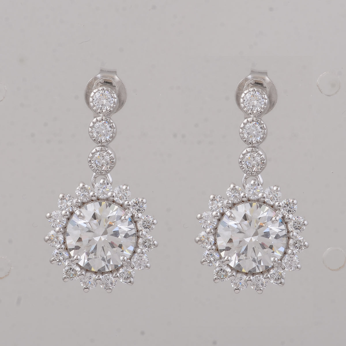 3.83 Carats Lab Grown Diamond 14K Gold Earrings