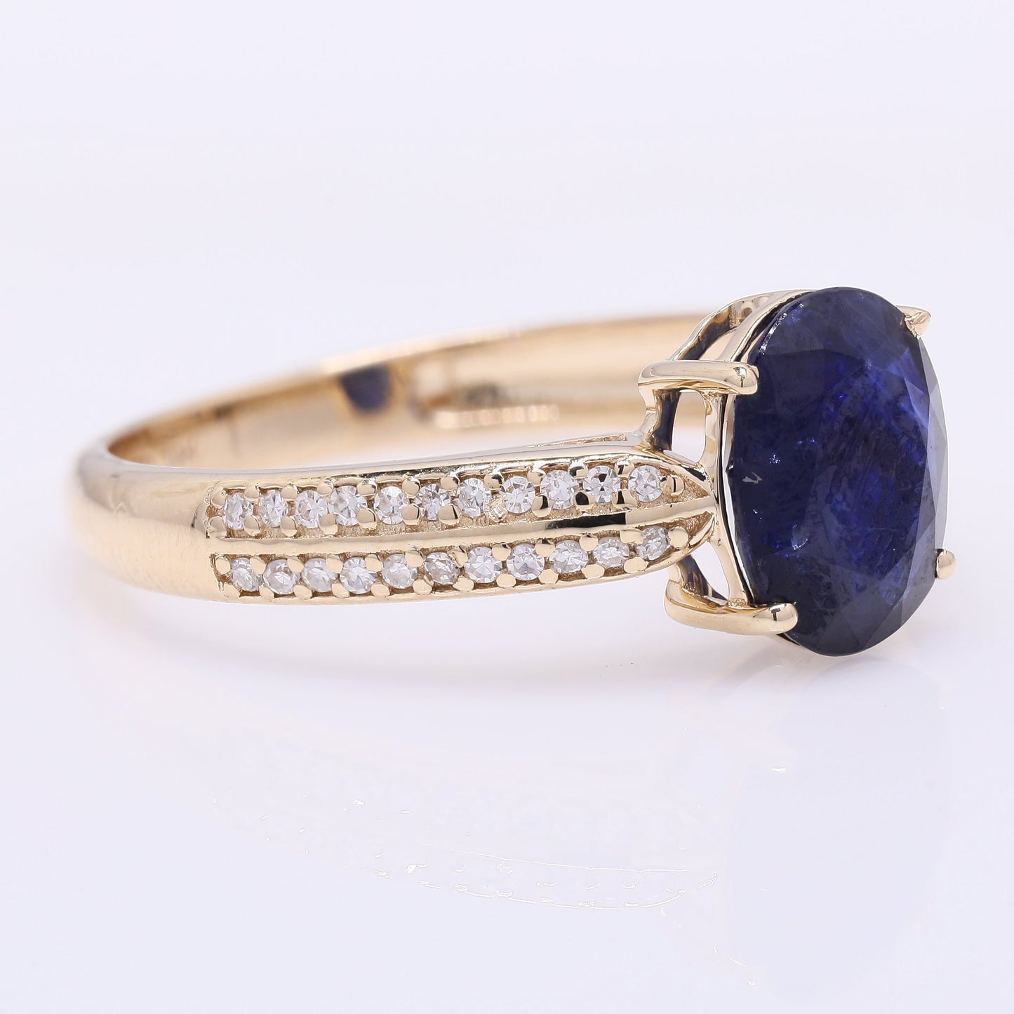 2.12 Ct Oval Mixed Cut Natural Sapphire 14K Gold Ring