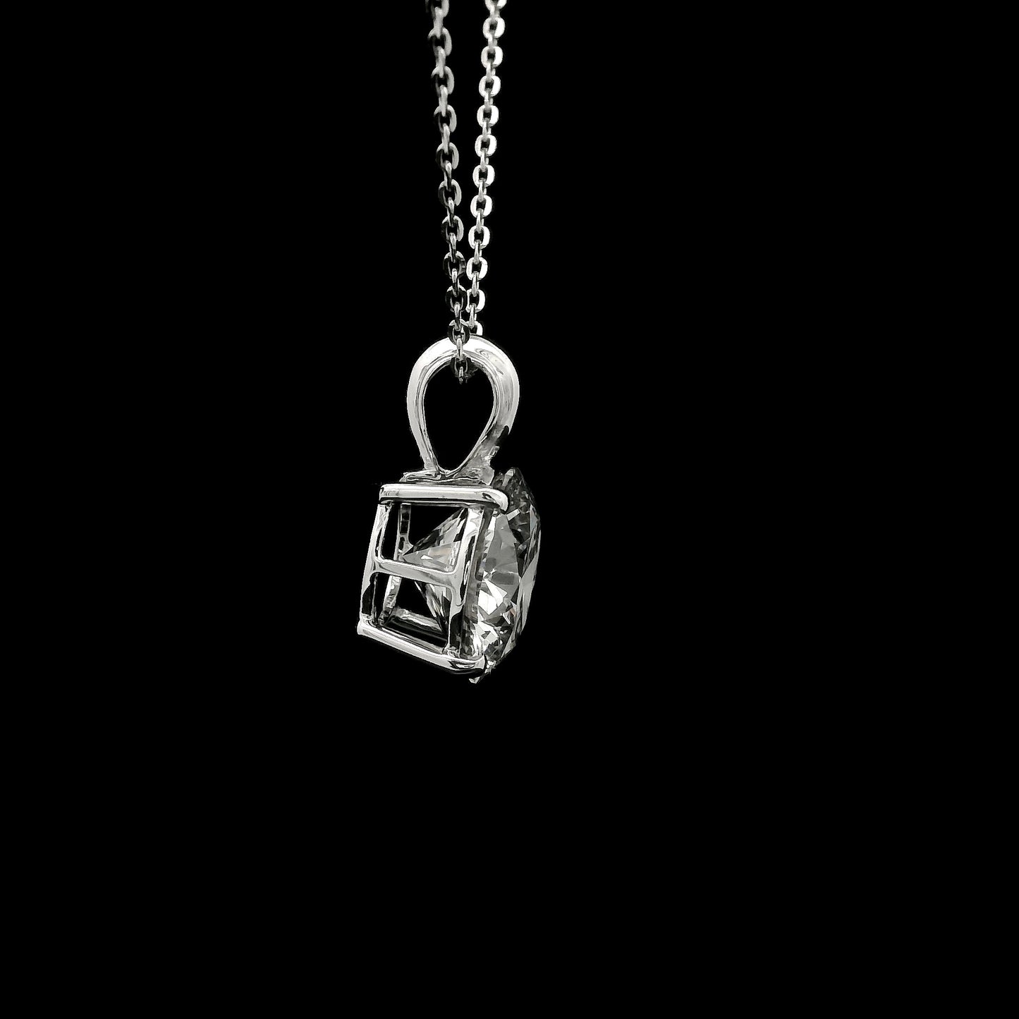 2.59 Carats Lab Grown Diamond 14K Gold Pendant