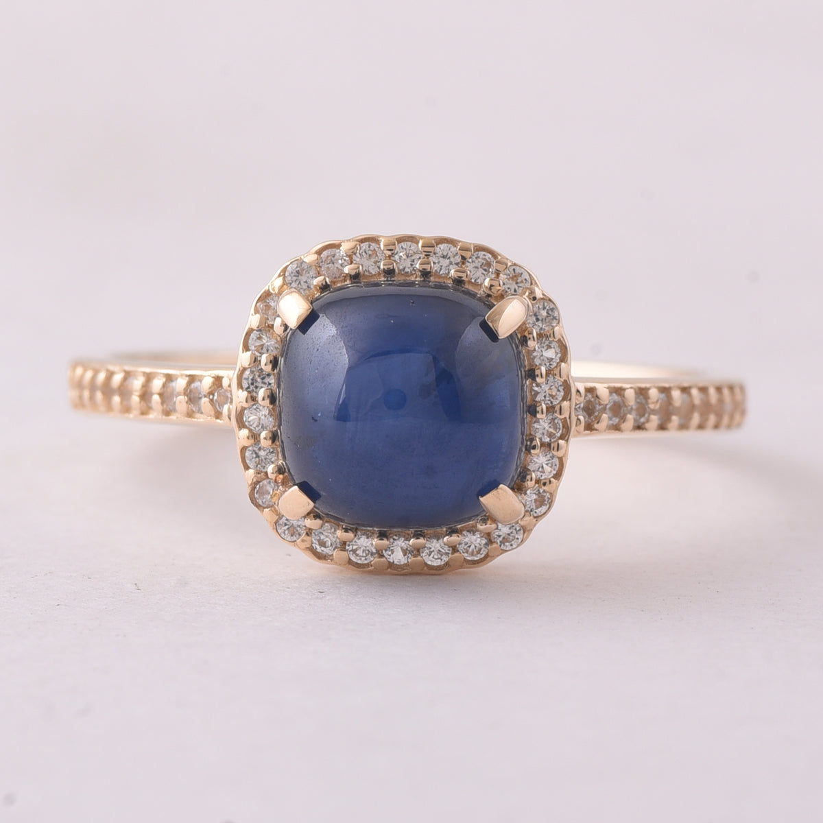 2.82 Ct Cushion Sapphire 9K Gold Ring