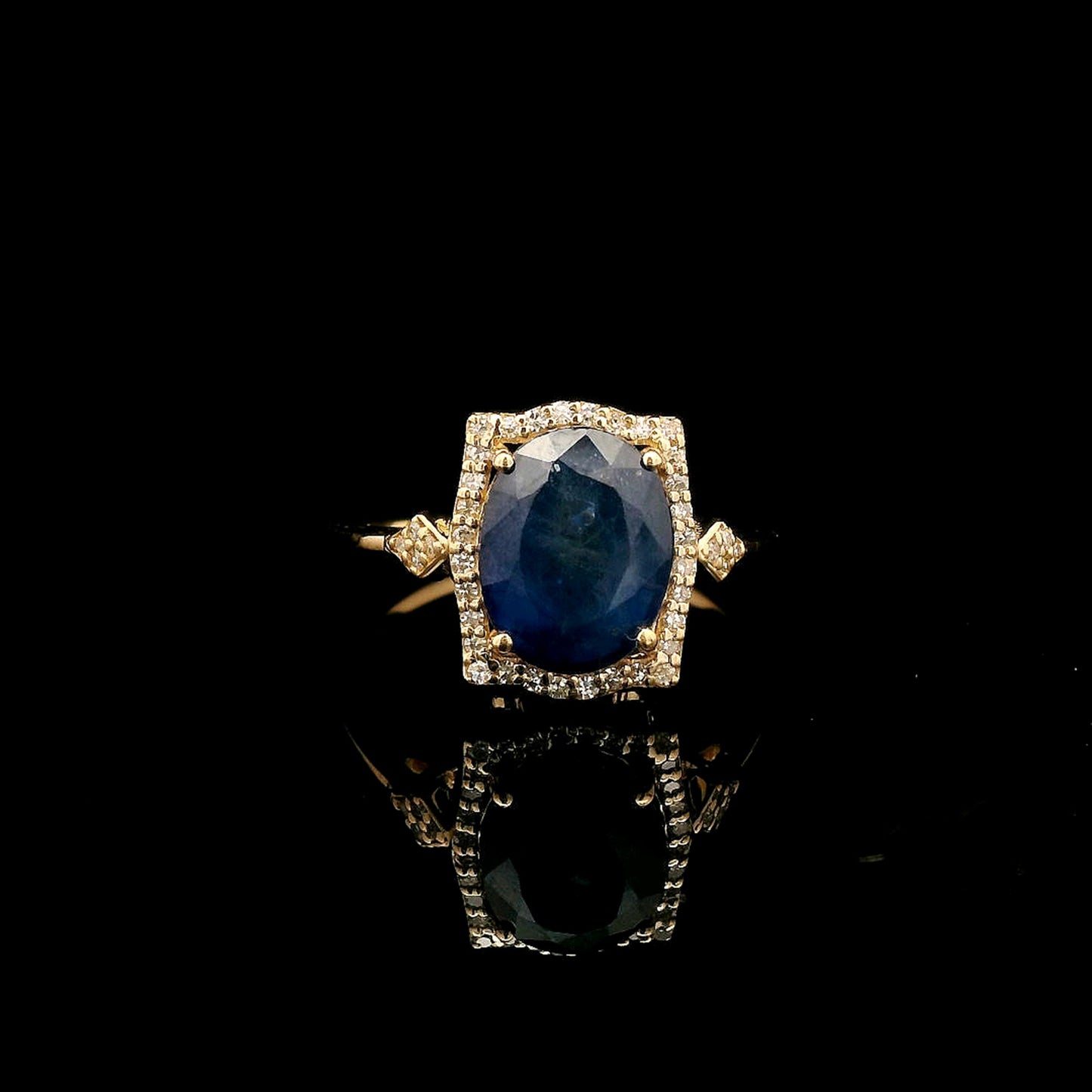 3.27 Ct Oval Mixed Cut Natural Sapphire 14K Gold Ring