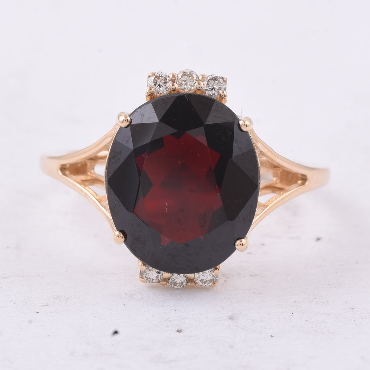 6.21 Ct Oval Natural Garnet 14K Gold Ring