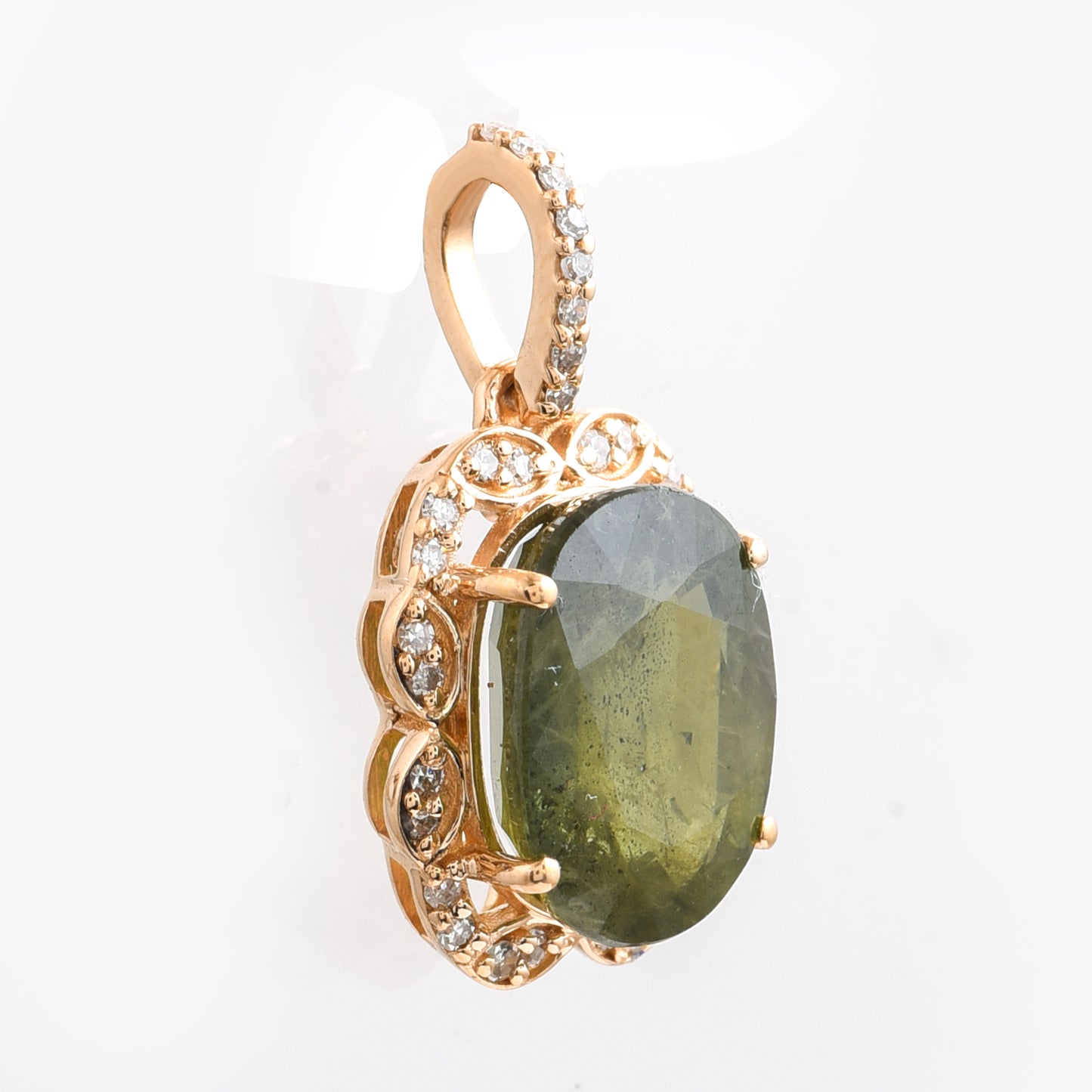 3.70 Ct Oval Mixed Cut Natural Green Sapphire 14K Gold Pendant